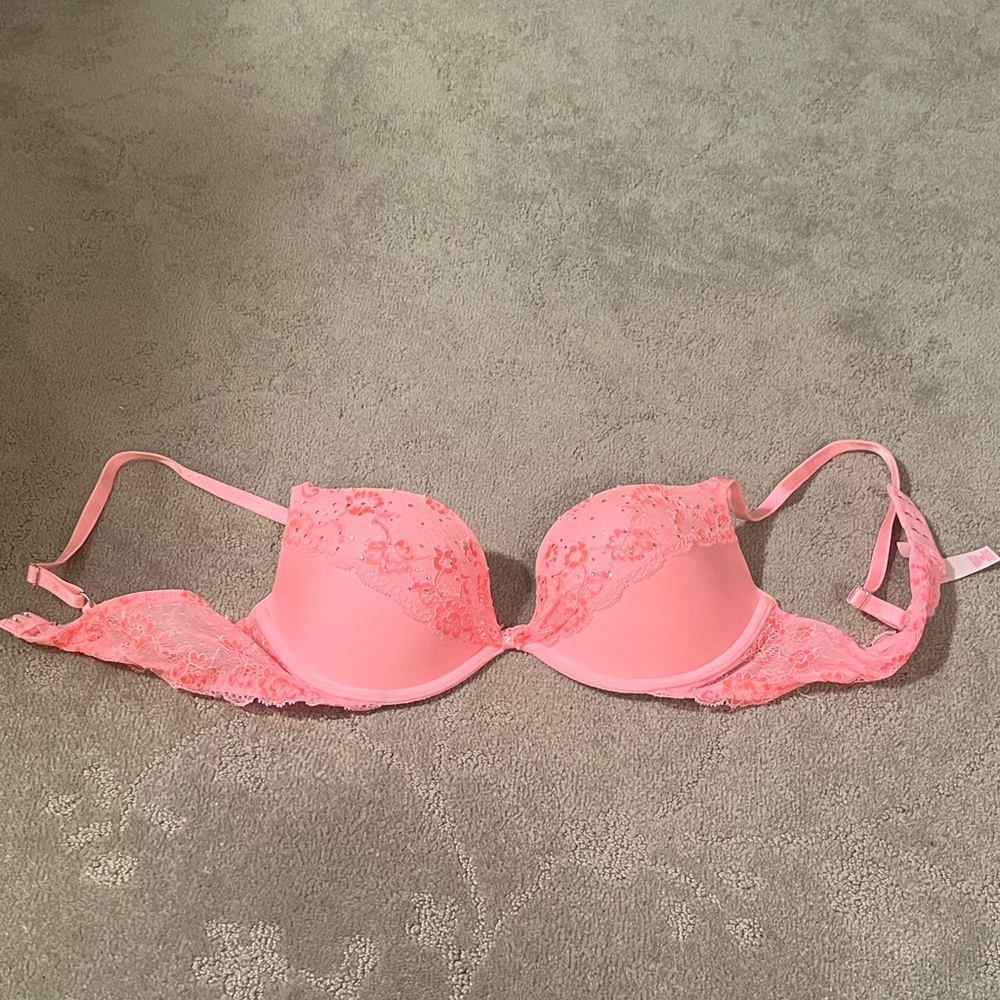 Victoria’s Secret Push Up Bra